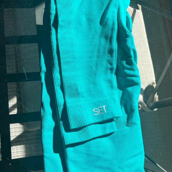 Set Active workout set - Picture 3 of 3